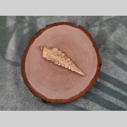 Pendentif pointe de feuille...